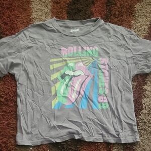 Gray Graphic Crop Top